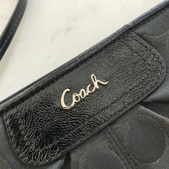 Coach Madison Wristlet Mini Purse - Picture 3 of 7
